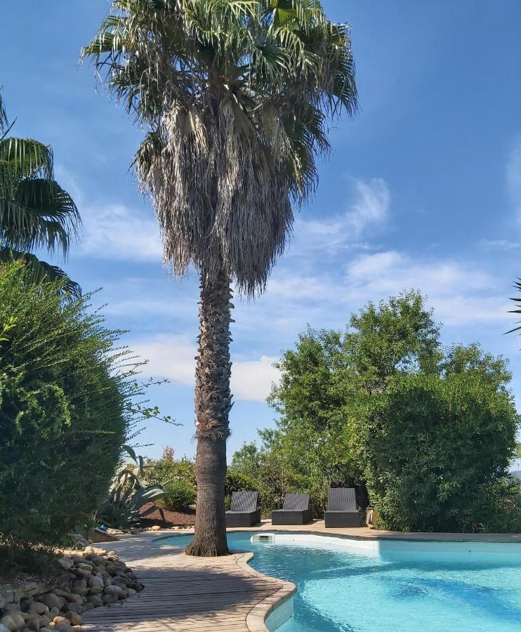 Beautiful Villa With A Stunning View Roujan Exterior foto