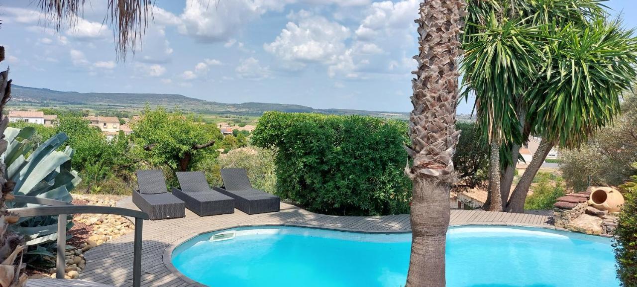 Beautiful Villa With A Stunning View Roujan Exterior foto